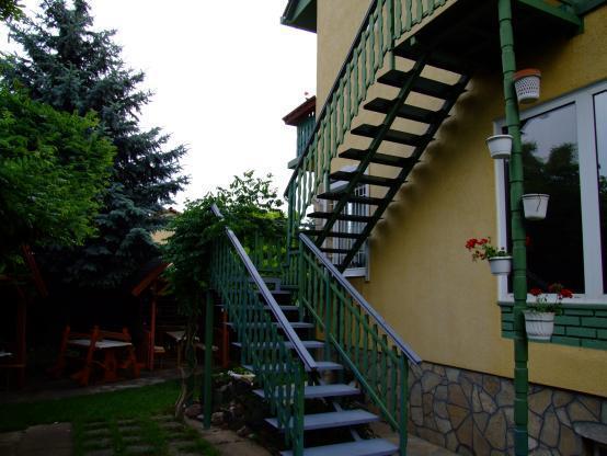 Hotel Grill Garten Vendégház à Keszthely Extérieur photo