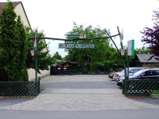 Hotel Grill Garten Vendégház à Keszthely Extérieur photo